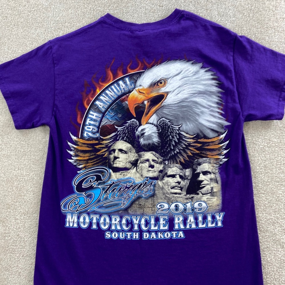 2019 Sturgis T-Shirt Mens Small Purple Motorcycle Rally Eagle Graphic